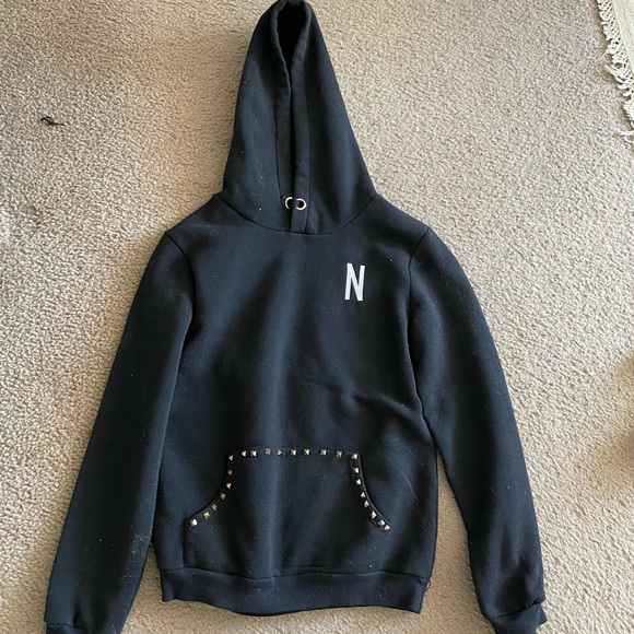 COPY - Black Hoodie Letter N Size : S - Picture 3 of 3